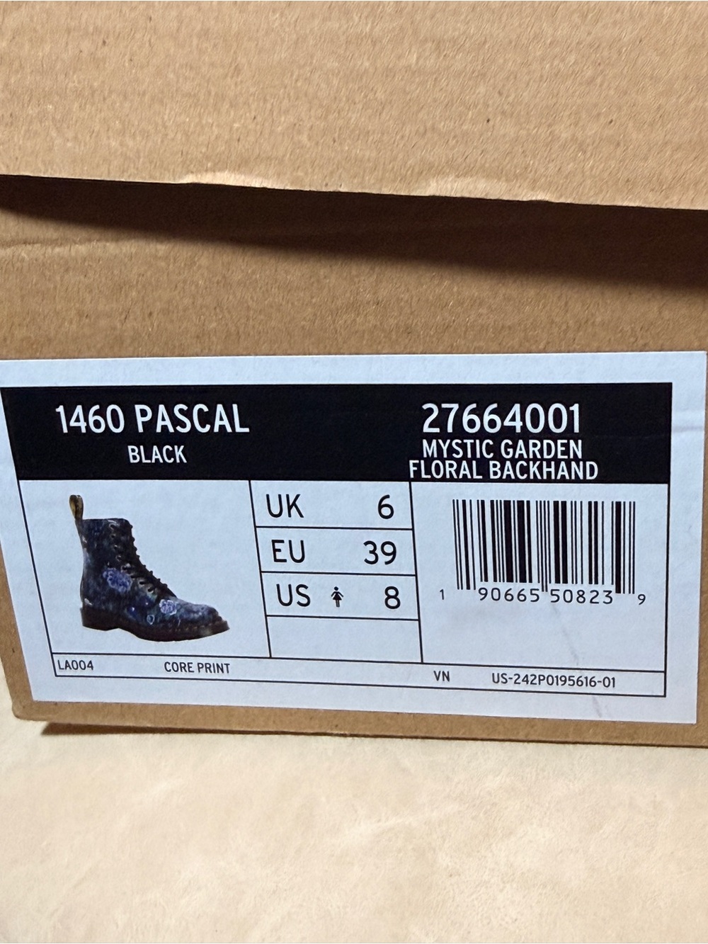 Dr. Martens Black Boots with Blue Floral Print Lace-Up NEVER WORN - Picture 7 of 7